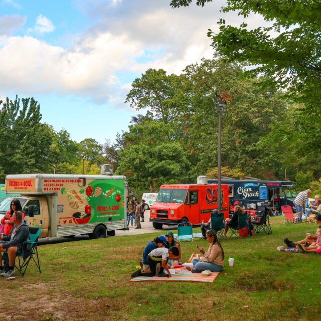 The countdown is on! ⏳ The Food Truck Friday season is rolling to an end with only 2 Fridays left. 😔 Make the most of these final weekends of foodie fun and join us at Carousel Village tomorrow 9/19 and next Friday 9/26! 🥙🥨🍹

Plus, next Friday is the final night of Food Trucks and the opening night of the Jack-O-Lantern Spectacular - the perfect spooktacular date night! See you there. 🎃